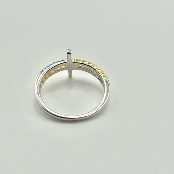 Cross Ring 925 Stirling Silver and Gold Multi-Band Cross Size 8-New! - Picture 4 of 8